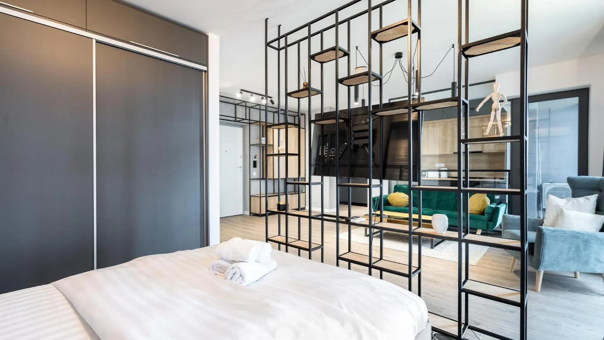 Apartament Cloud9 Noir - Modern Design Bukareszt