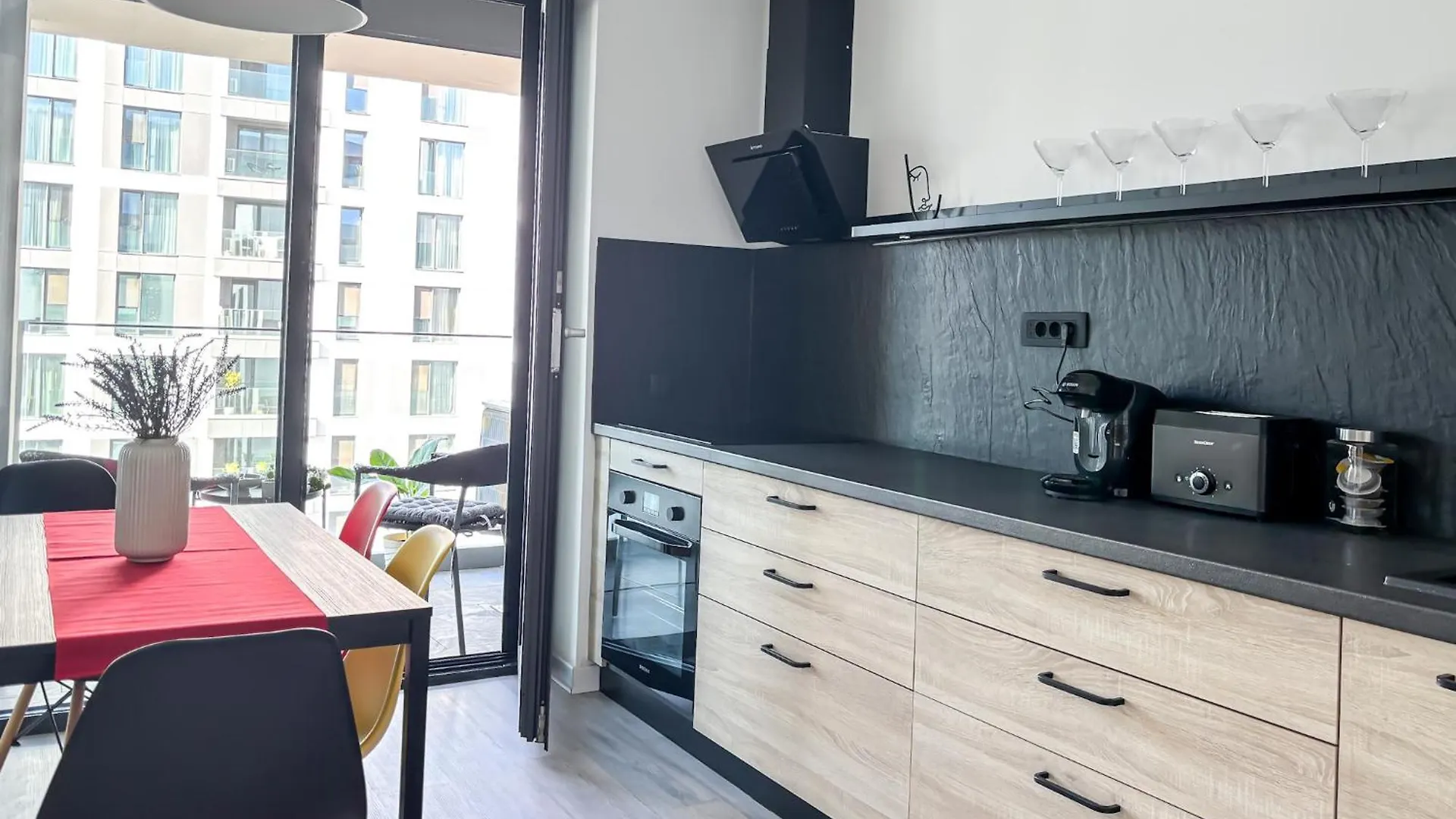 Cloud9 Noir - Modern Design Apartment Bucharest 0*,  Romania