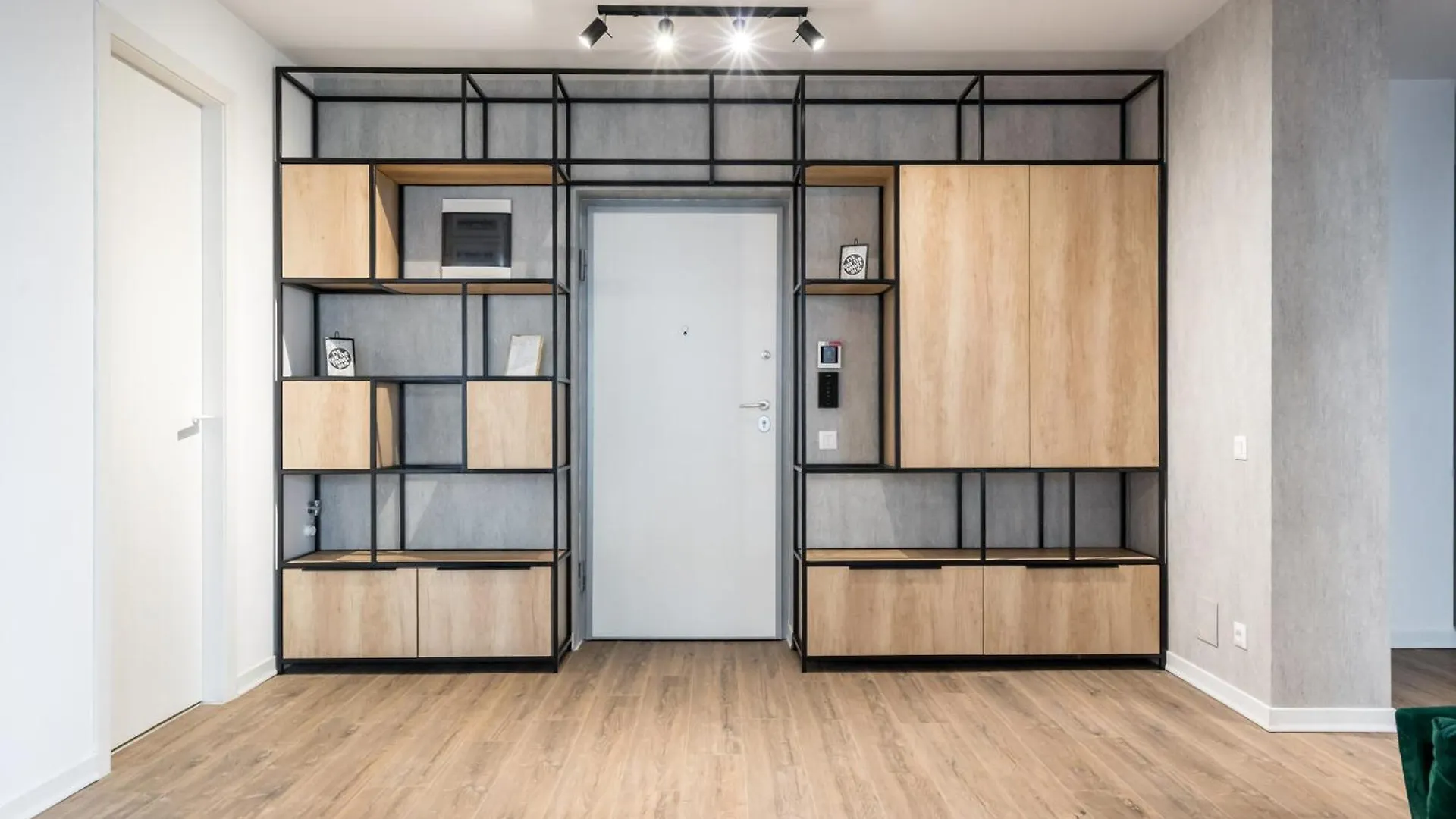 Cloud9 Noir - Modern Design Apartment Bucharest