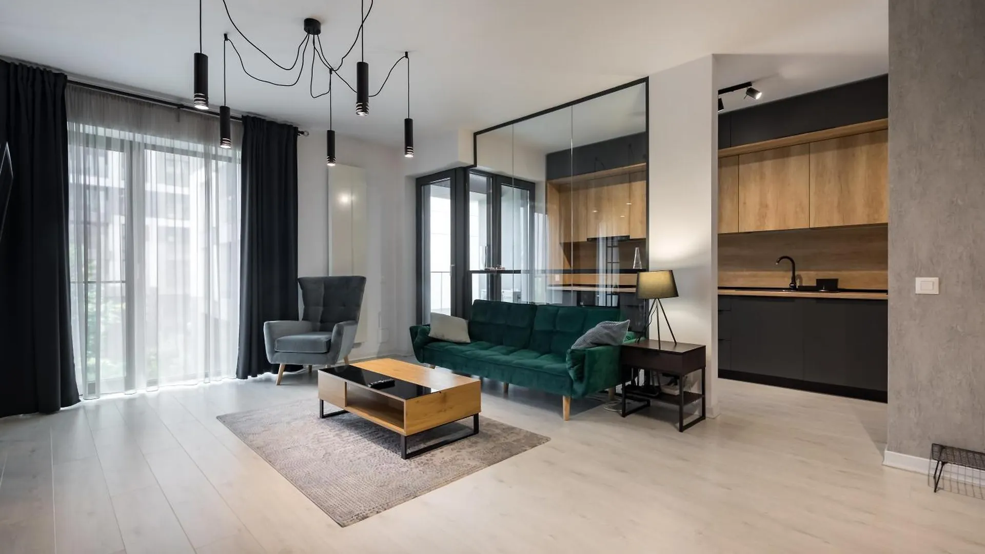 Cloud9 Noir - Modern Design Apartment Bucharest 0*,