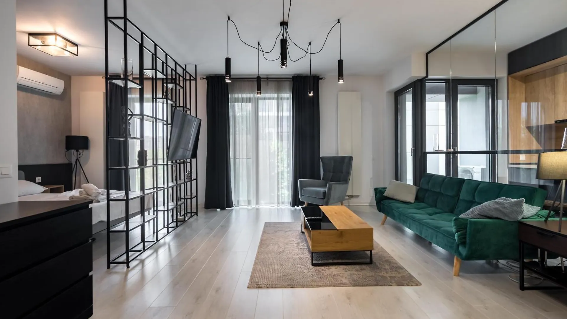 Cloud9 Noir - Modern Design Apartment Bucharest