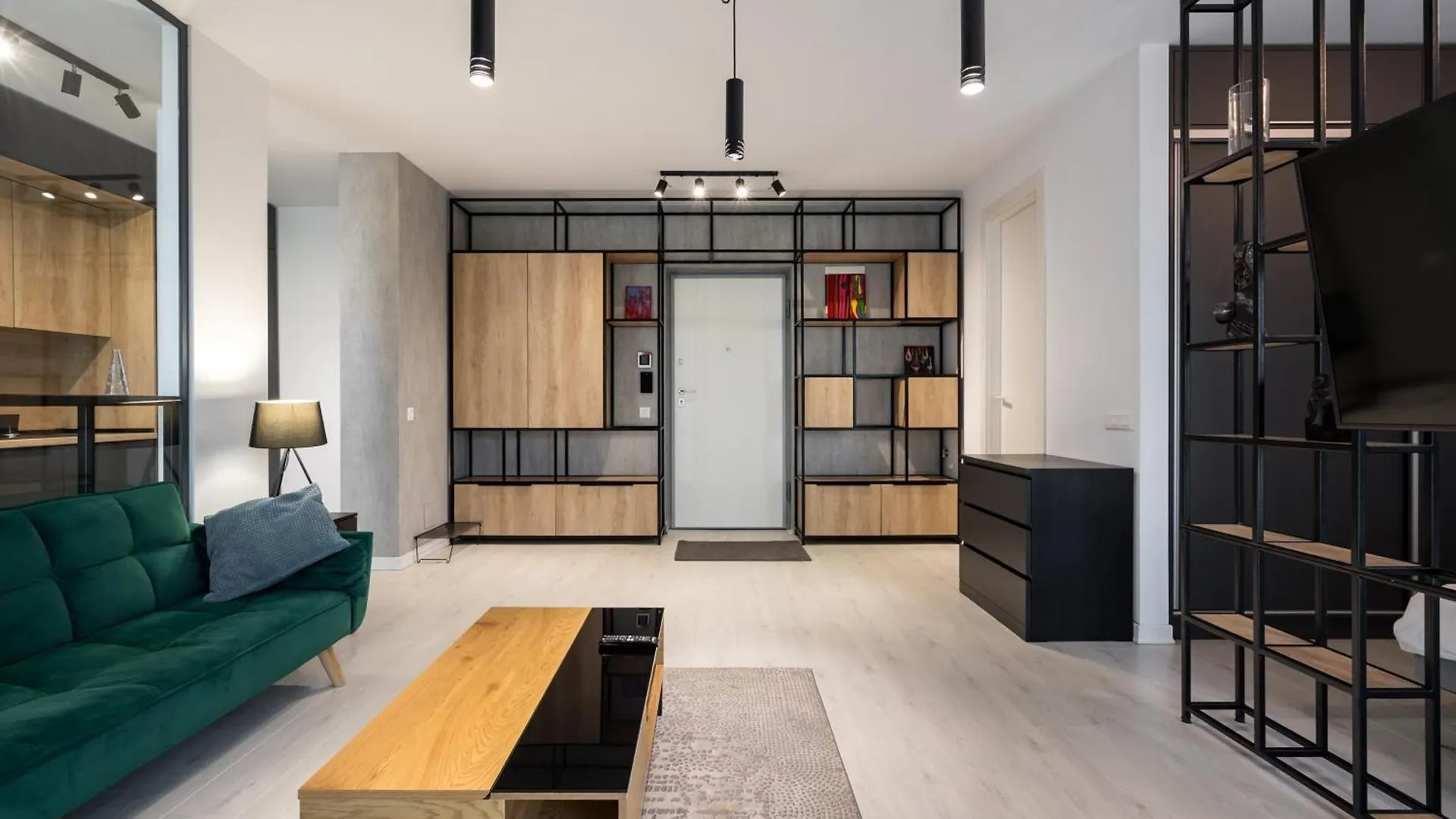 Cloud9 Noir - Modern Design Apartment Bucharest 0*,